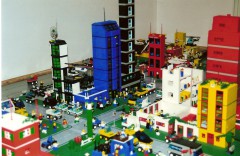 Lego_Chicago_City_View_2001.jpg
